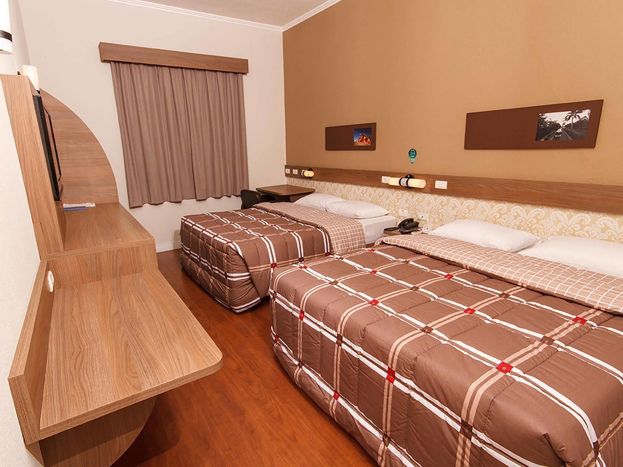 Hotel 10 Itajai/Navegantes Dış mekan fotoğraf